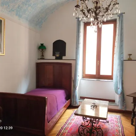 아파트 Palazzo Manfredi Dimora Storica *